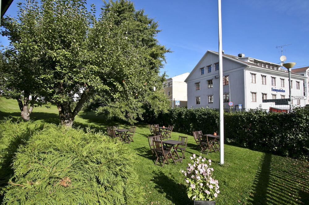 Hotell Laurentius Strangnas Exterior foto
