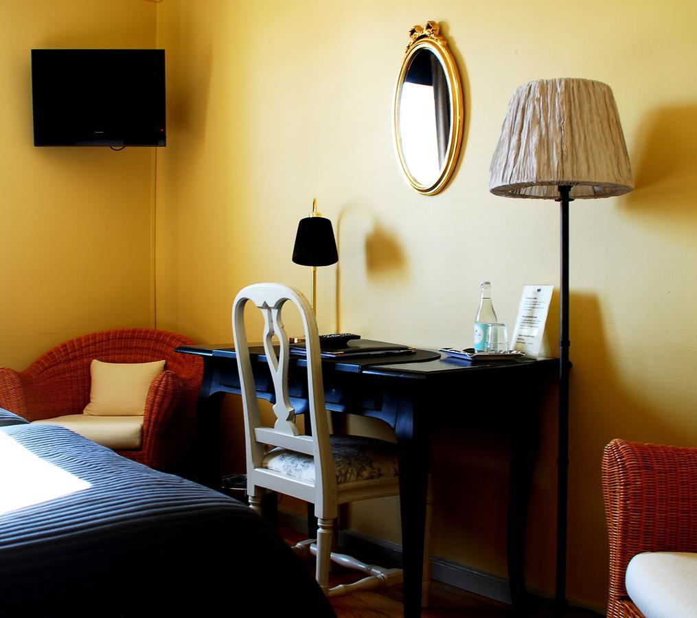 Hotell Laurentius Strangnas Exterior foto