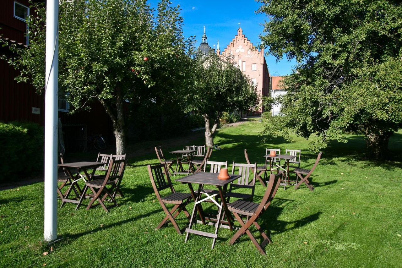 Hotell Laurentius Strangnas Exterior foto